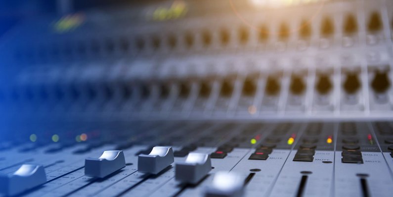 AV Distribution acquired by Gear4Music plc