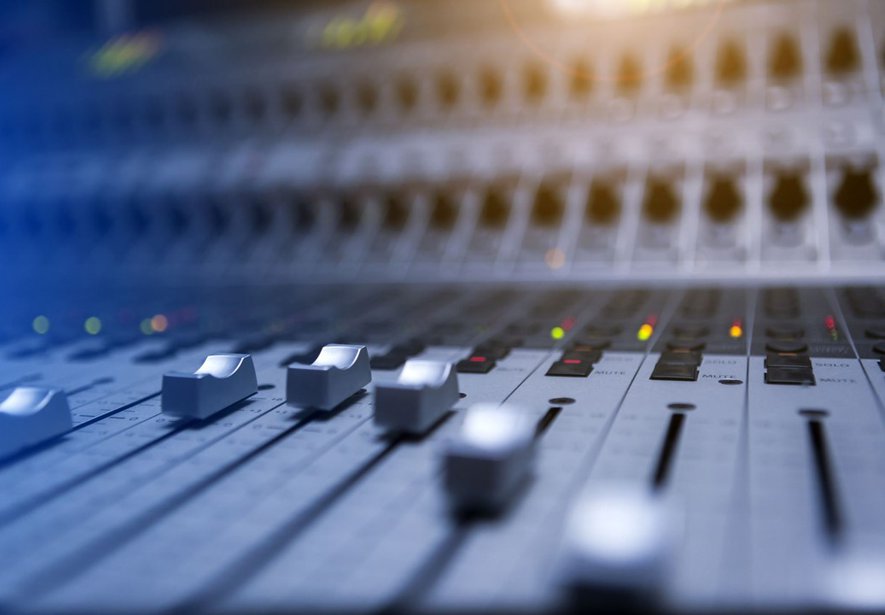 AV Distribution acquired by Gear4Music plc
